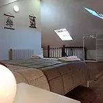 Apartamento Fantástico En Playas De *